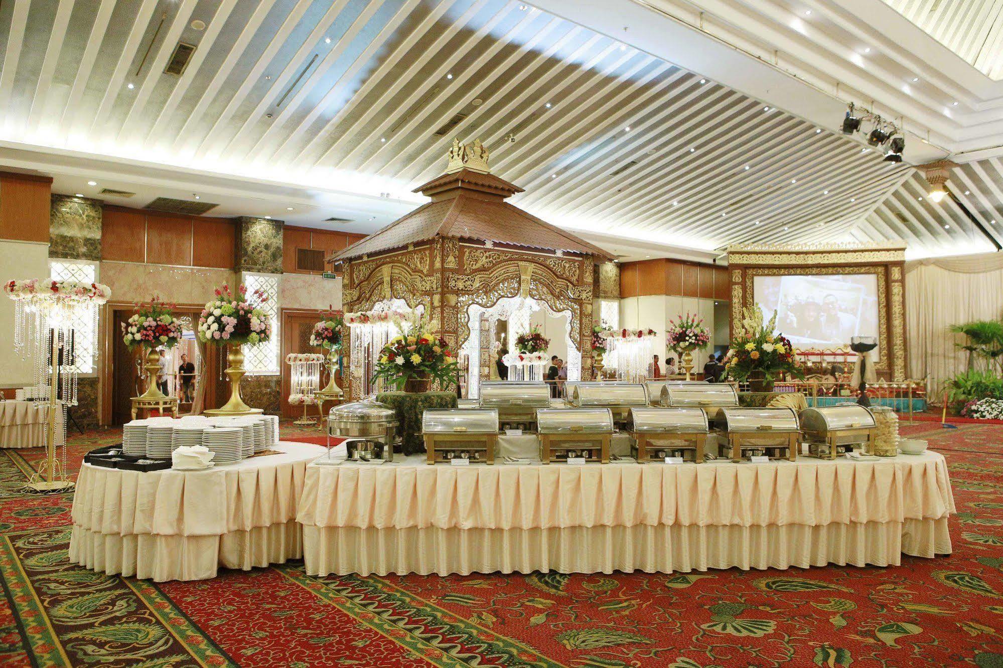 Grand Sahid Jaya Cbd Hotel Jakarta Kültér fotó